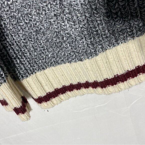 SOLD-DKR Cottage Collection Grey Cream Red Knit Crew Neck Cabin Sweater M - Picture 7 of 15